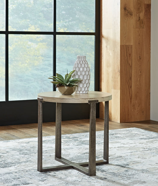 Dalenville - Round End Table - Gray