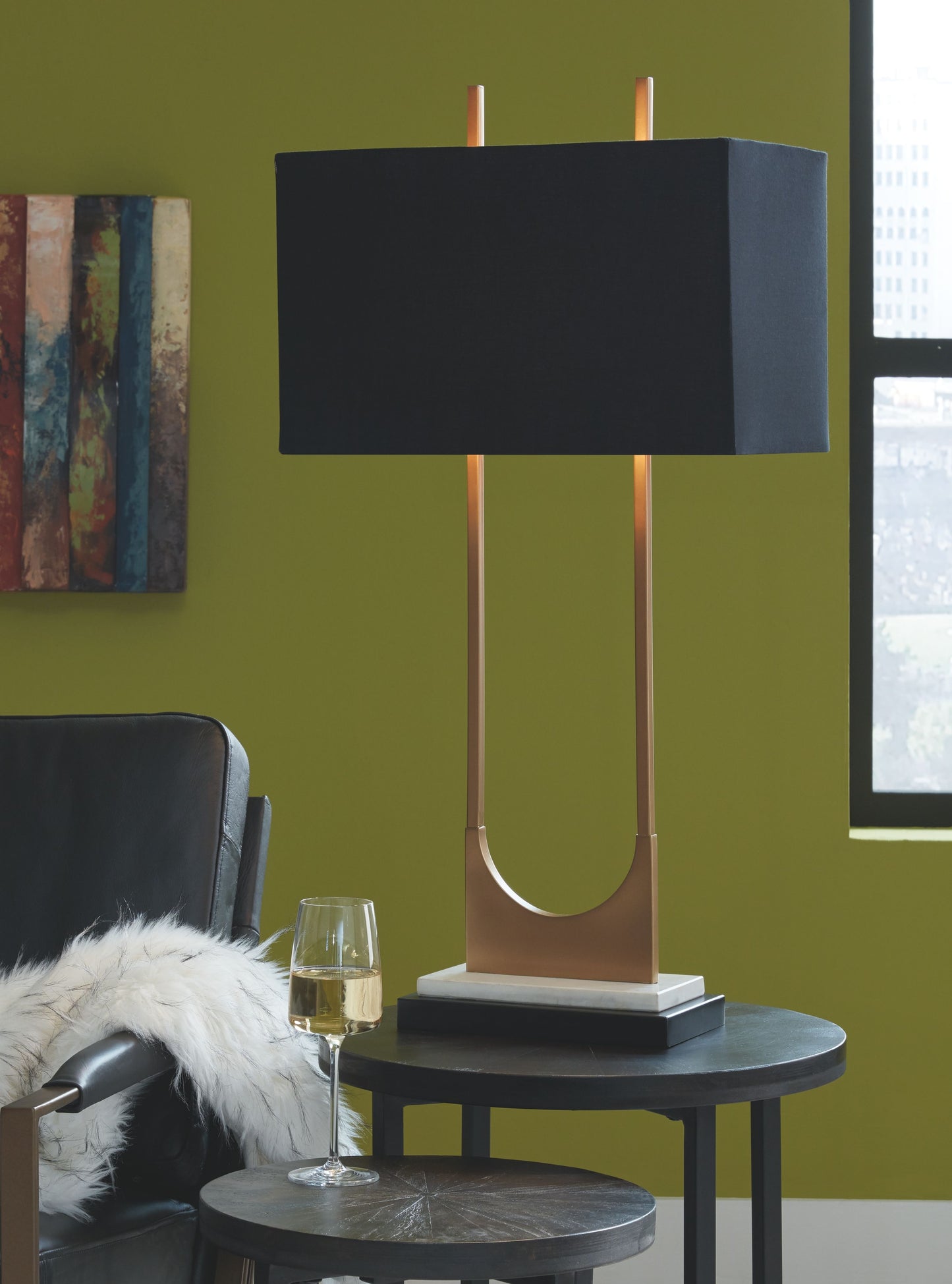Malana - Metal Table Lamp - Brass Finish