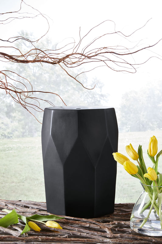 Rhysworth - Stool - Black