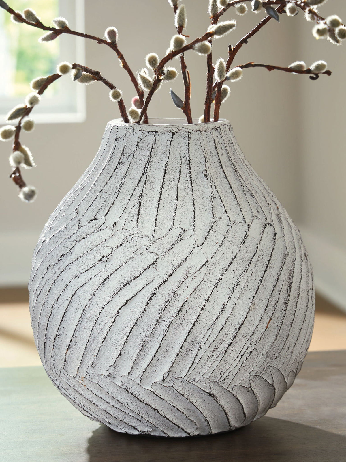 Shelvie - Vase