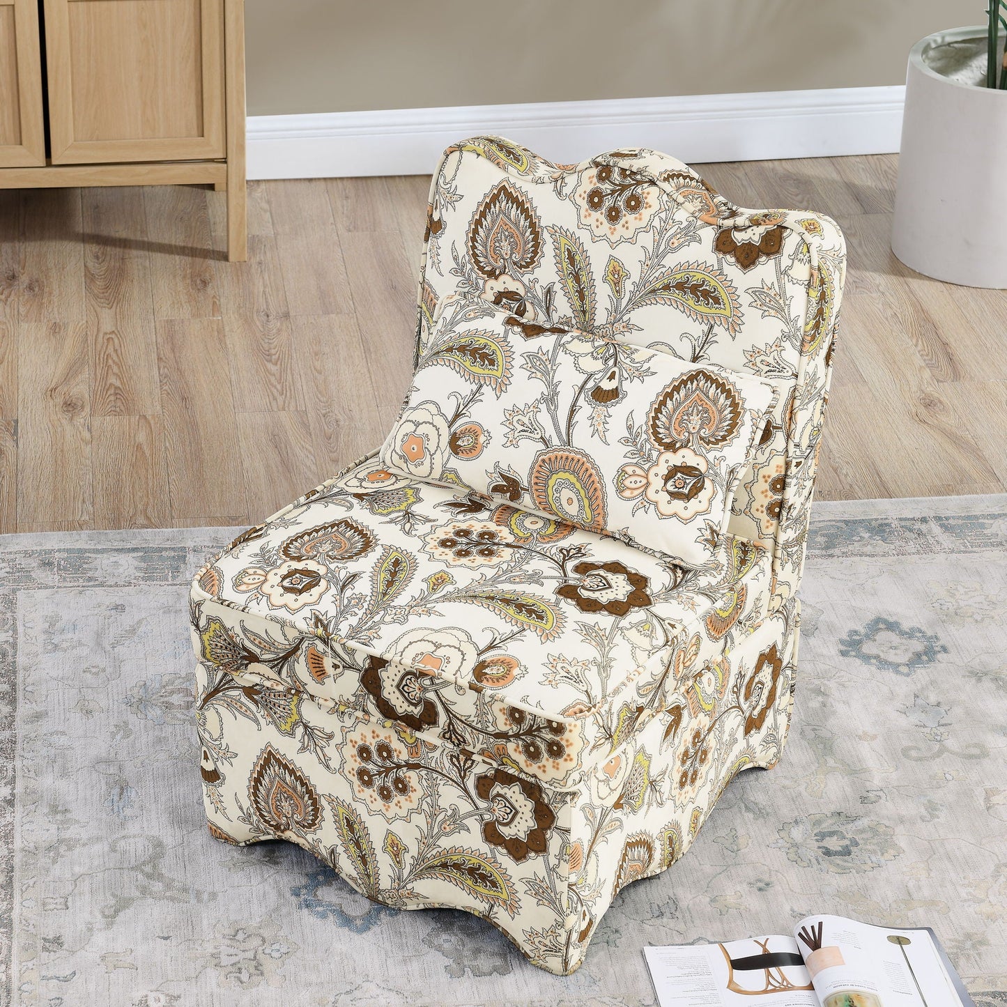 Stylish Flannel Dining Chair With Soft Cushion And Backrest