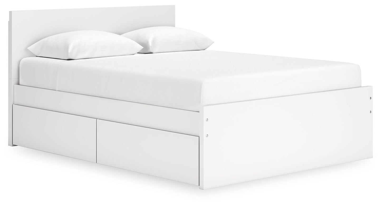 Onita - Panel Platform Bed