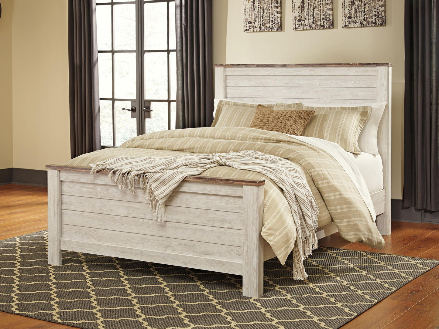 Willowton - Panel Bed