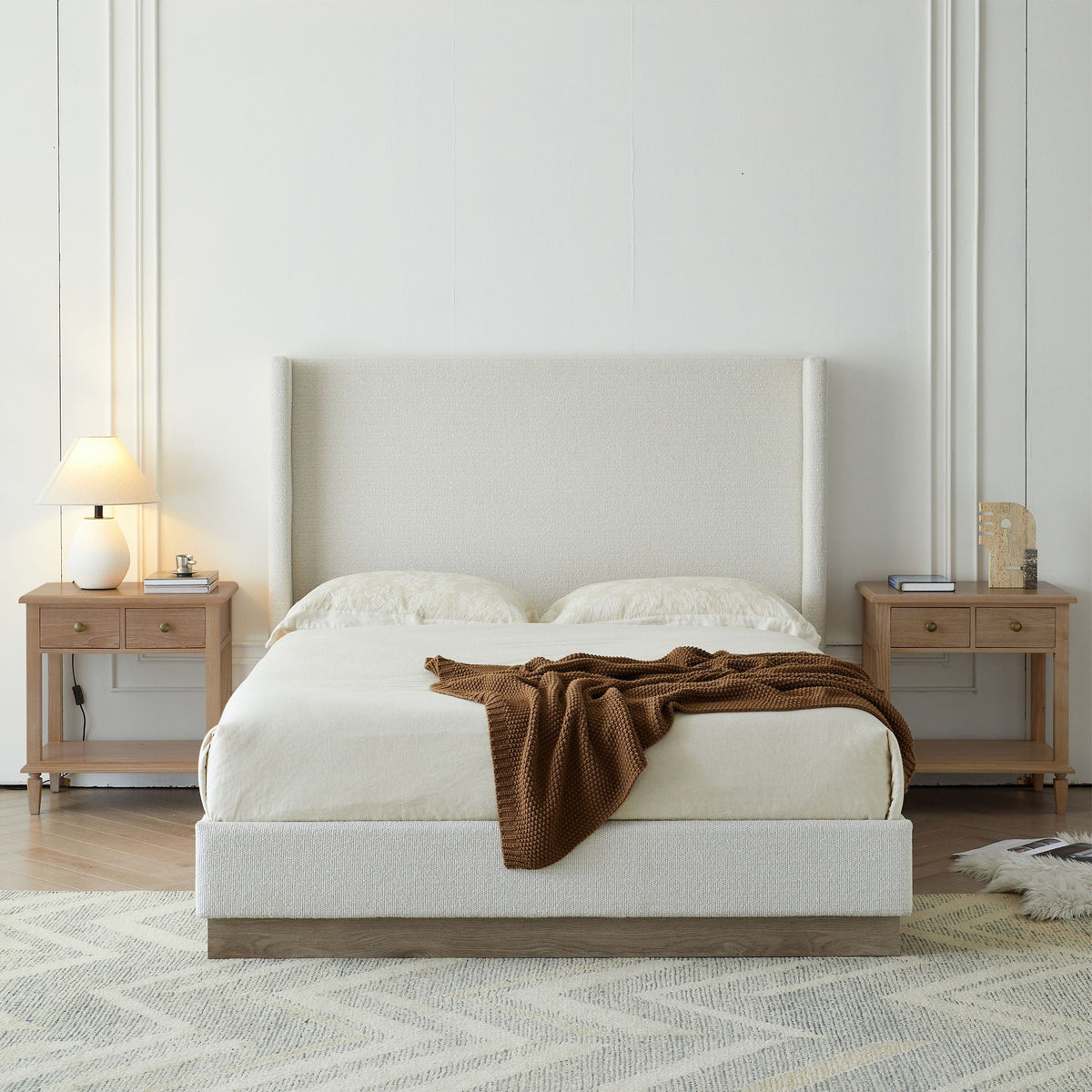 Hosford - Minimalist Upholstered Wingback Bed With Wood Base Platform