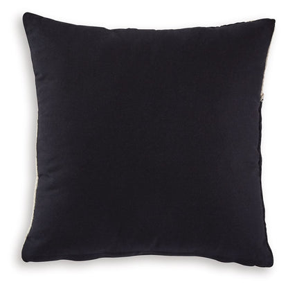 Veerbank - Pillow (Set of 4) - Black / Beige