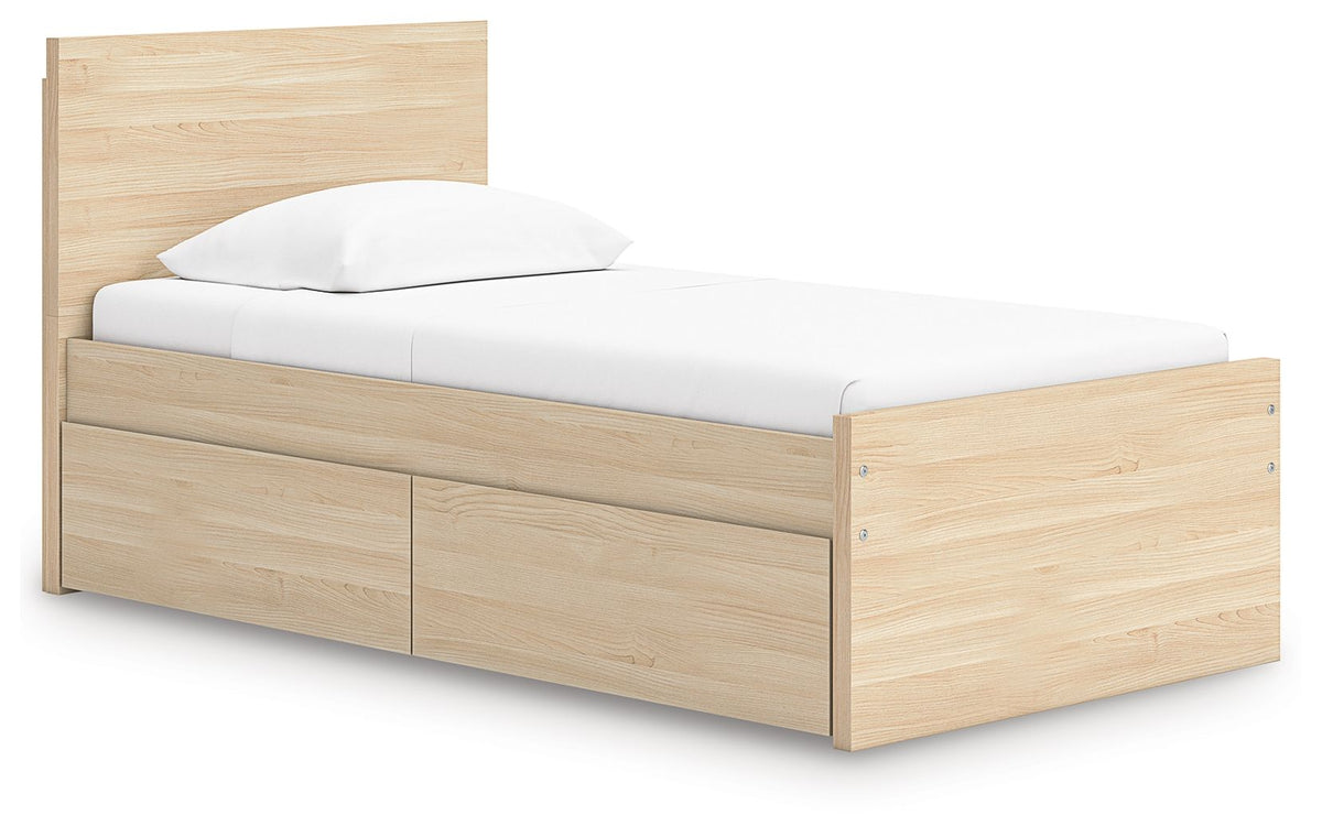 Onita - Panel Platform Bed