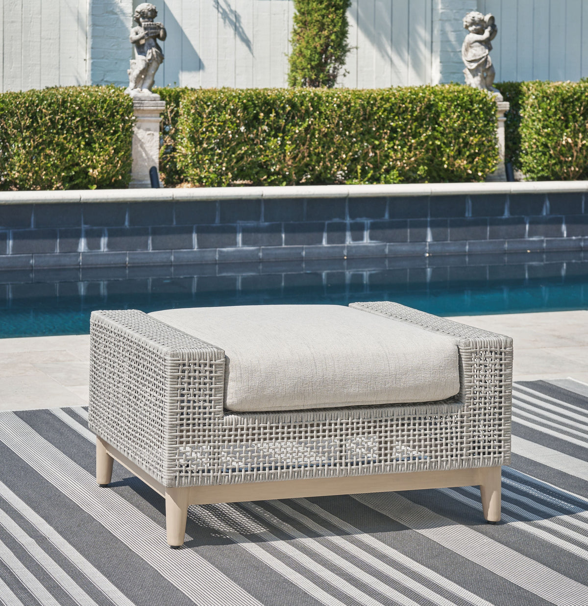 Seton Creek - Ottoman With Cushion - Gray