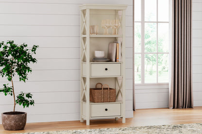 Bolanburg - Display Cabinet - Antique White
